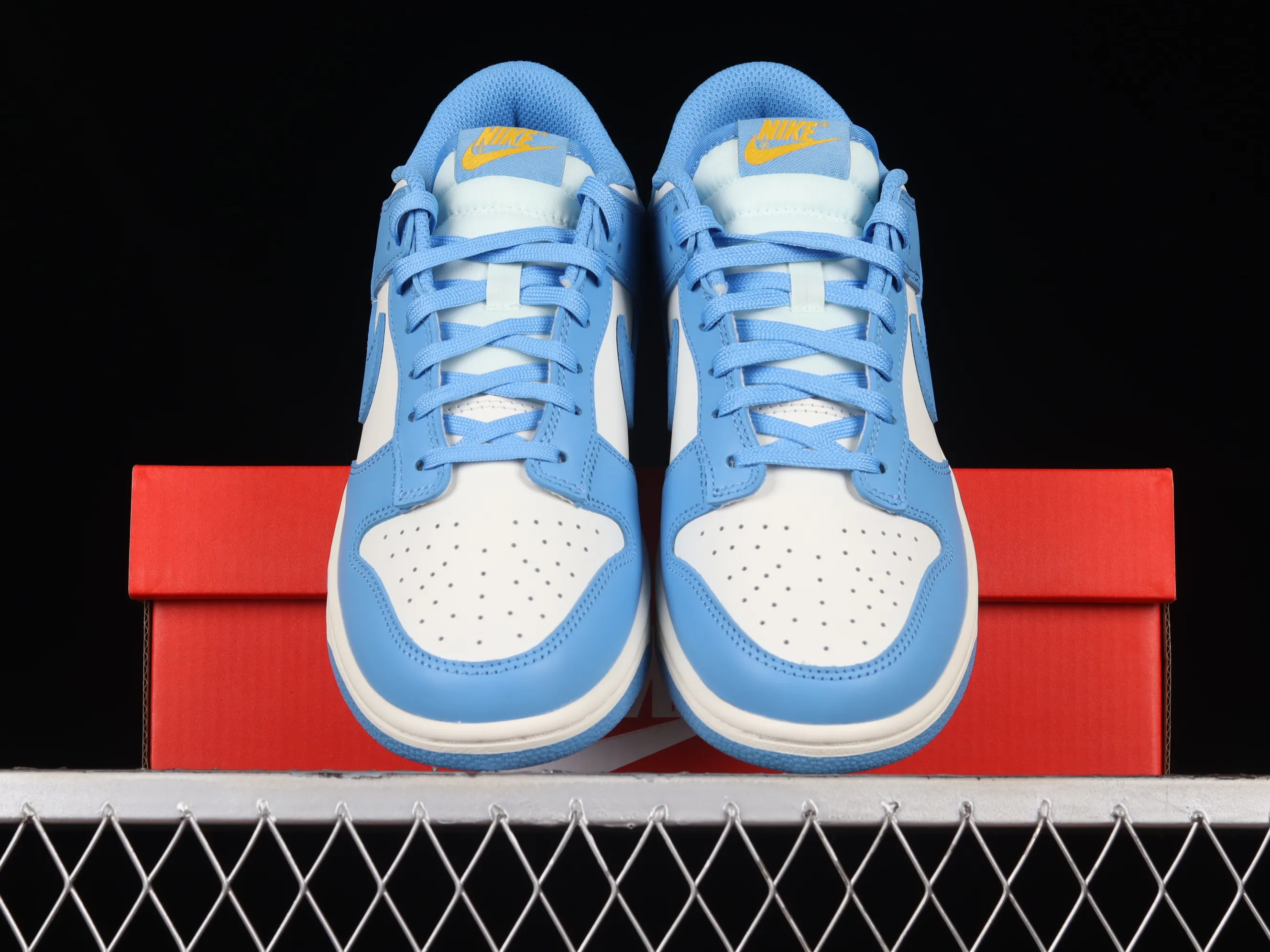 All categories Nk SB Dunk series Nk SB Dunk Low low-top sneakers M version pure original Nk Dunk Low SB dunk series North Carolina blue top layer low-top casual sports skateboard shoes DD1503-100